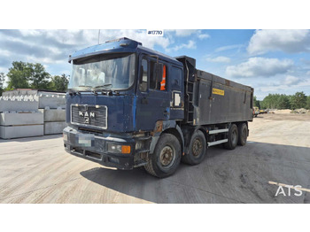 Camion benne MAN F2000