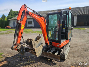 Mini pelle KUBOTA KX019-4