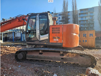 Pelle sur chenille HITACHI ZX225
