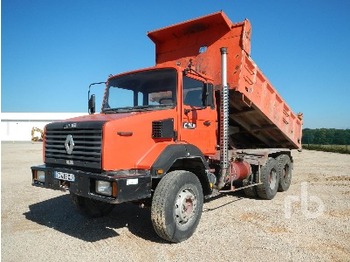 Camion benne Renault C300 6X4