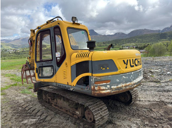 Mini pelle Yuchai YC 85-8: photos 4