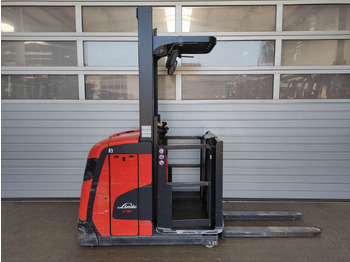 Préparateur de commandes LINDE V10