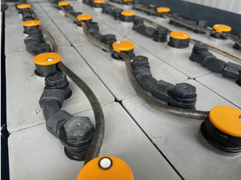 Accumulateur pour Matériel de manutention Sunlight 80V   6 PzS 930: photos 3