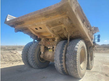 Tombereau Caterpillar 777G **EPA**: photos 3