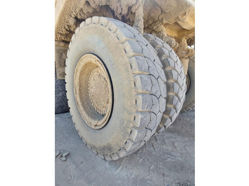 Tombereau Caterpillar 777G **EPA**: photos 5