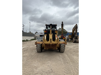 CATERPILLAR 140M en leasing occasion CATERPILLAR 140M: photos 4