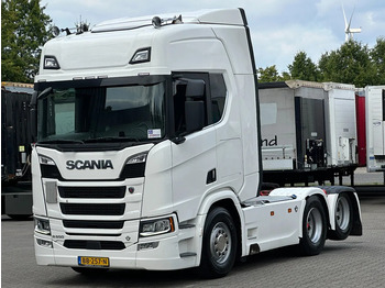 Tracteur routier SCANIA R 650