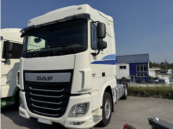 Tracteur routier DAF XF 460
