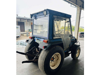 Tracteur agricole Iseki 530: photos 4