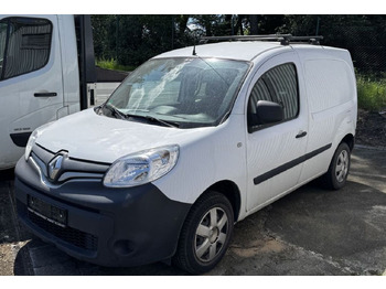 Voiture RENAULT