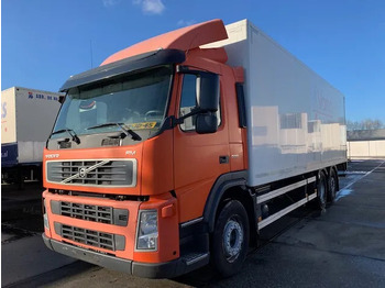 Camion fourgon VOLVO FM 330
