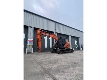 Pelle sur chenille DOOSAN DX140
