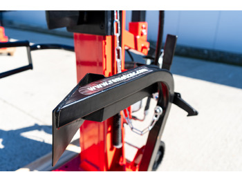 Fendeuse de bûches REMET 14T E: photos 5 Fendeuse de bûches REMET 14T E: photos 5