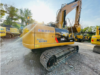 Pelle CATERPILLAR 320D2