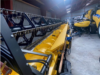 Moissonneuse-batteuse New Holland CR9.90 ST.V EU AMEA: photos 4