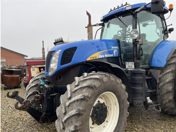 Tracteur agricole NEW HOLLAND T7000