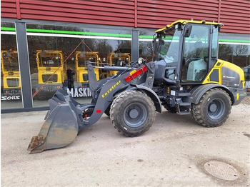 Chargeuse sur pneus Eurotrac WL18: photos 2