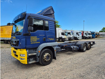 Camion porte-conteneur/ Caisse mobile MAN TGM 26.290