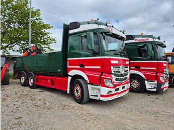Camion grue MERCEDES-BENZ Actros 2551