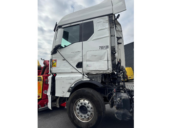 Tracteur routier MAN TGX 18.520: photos 4