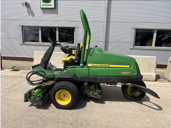 Motofaucheuse JOHN DEERE 7200