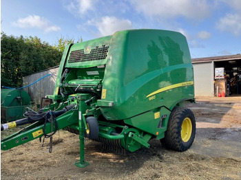 Matériel de fenaison JOHN DEERE