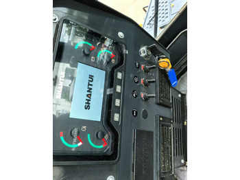 Bulldozer SHANTUI SD22: photos 4