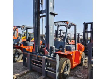 Chariot élévateur HELI