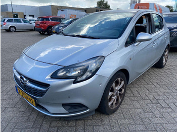 Voiture à hayon OPEL