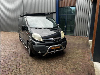 Voiture OPEL