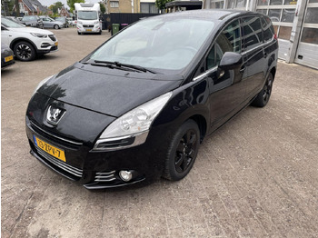 Voiture PEUGEOT