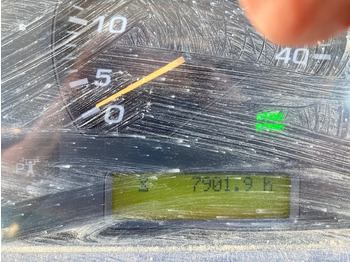 Chargeuse sur pneus CHARGEUSE SUR PNEUS KOMATSU WA 380-5H: photos 4