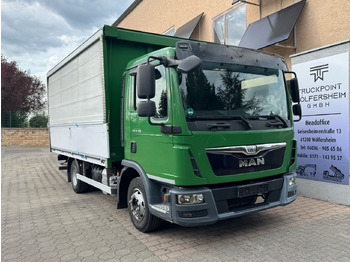 Camion pour le transport de boissons MAN TGL 8.180
