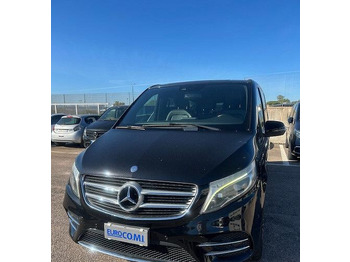 Voiture MERCEDES-BENZ