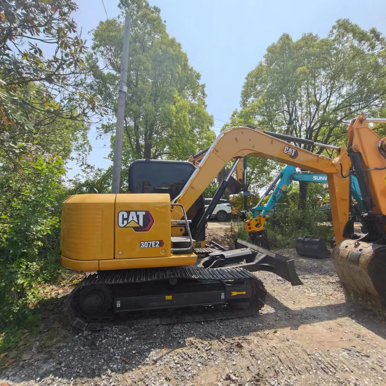 Mini pelle CATERPILLAR 307