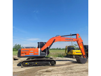 Pelle sur chenille HITACHI ZX240