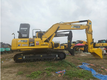 KOMATSU PC240LC-8 en leasing occasion KOMATSU PC240LC-8: photos 3