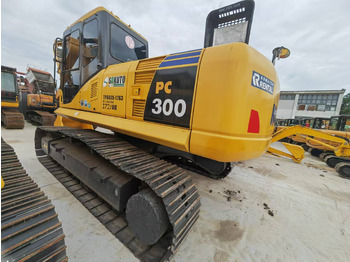 Pelle sur chenille KOMATSU PC300: photos 3