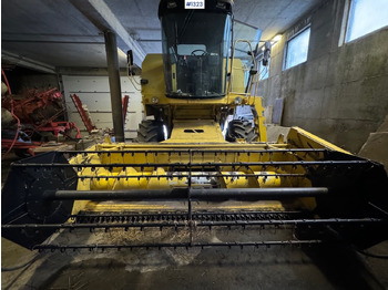 1992 New Holland TC52 Combine en leasing occasion 1992 New Holland TC52 Combine: photos 5