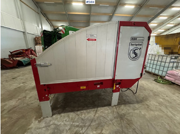 Matériel de fenaison