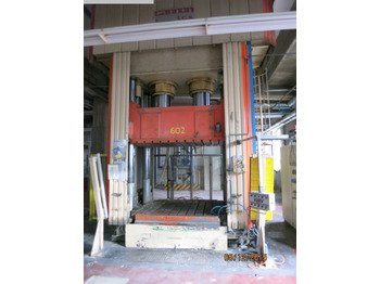 Machine d'emballage et de conditionnement