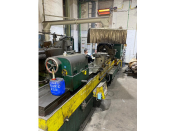 Machine à métaux