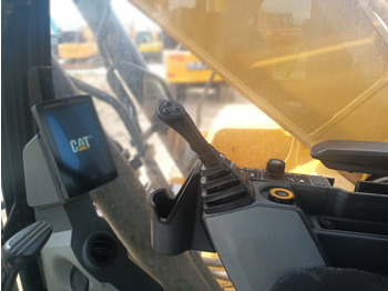 Pelle sur chenille CATERPILLAR 336GC: photos 5