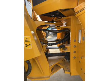 Chargeuse sur pneus Liugong CLG 856: photos 4