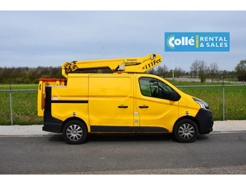 Camion avec nacelle