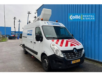 Camion avec nacelle