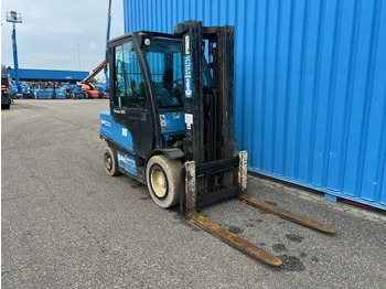 Chariot élévateur à gaz Yale GLP 35 VX: photos 3