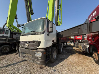 Camion pompe MERCEDES-BENZ