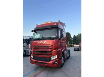 Tracteur routier JAC K7: photos 2