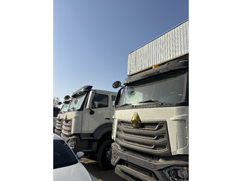 SINOTRUCK HOWO en leasing occasion SINOTRUCK HOWO: photos 2